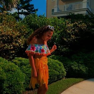 Meet your Posher, Ramona